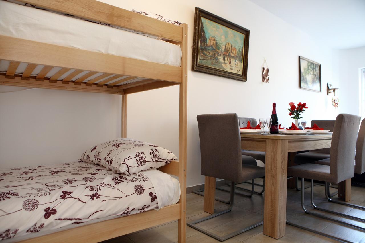 Charming San Simon Beach Apartment Jn Изола Екстериор снимка